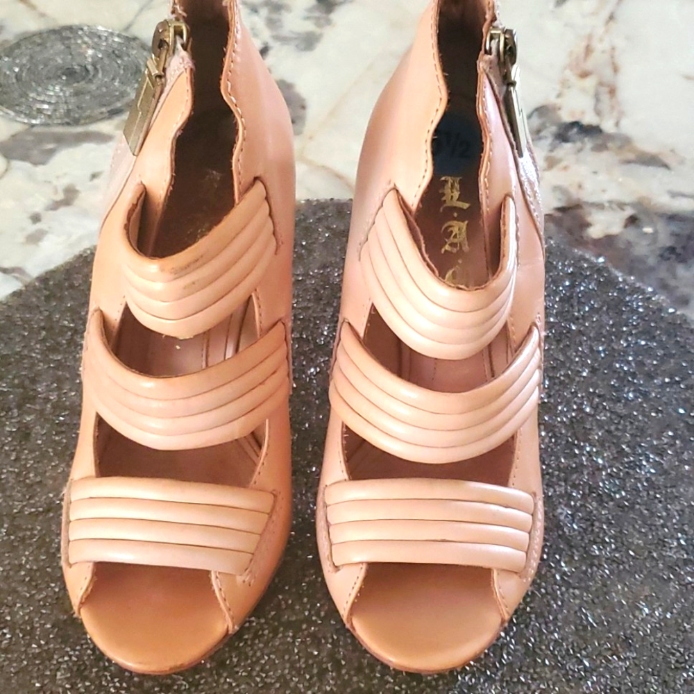 6 1/2 LAMB SHOES